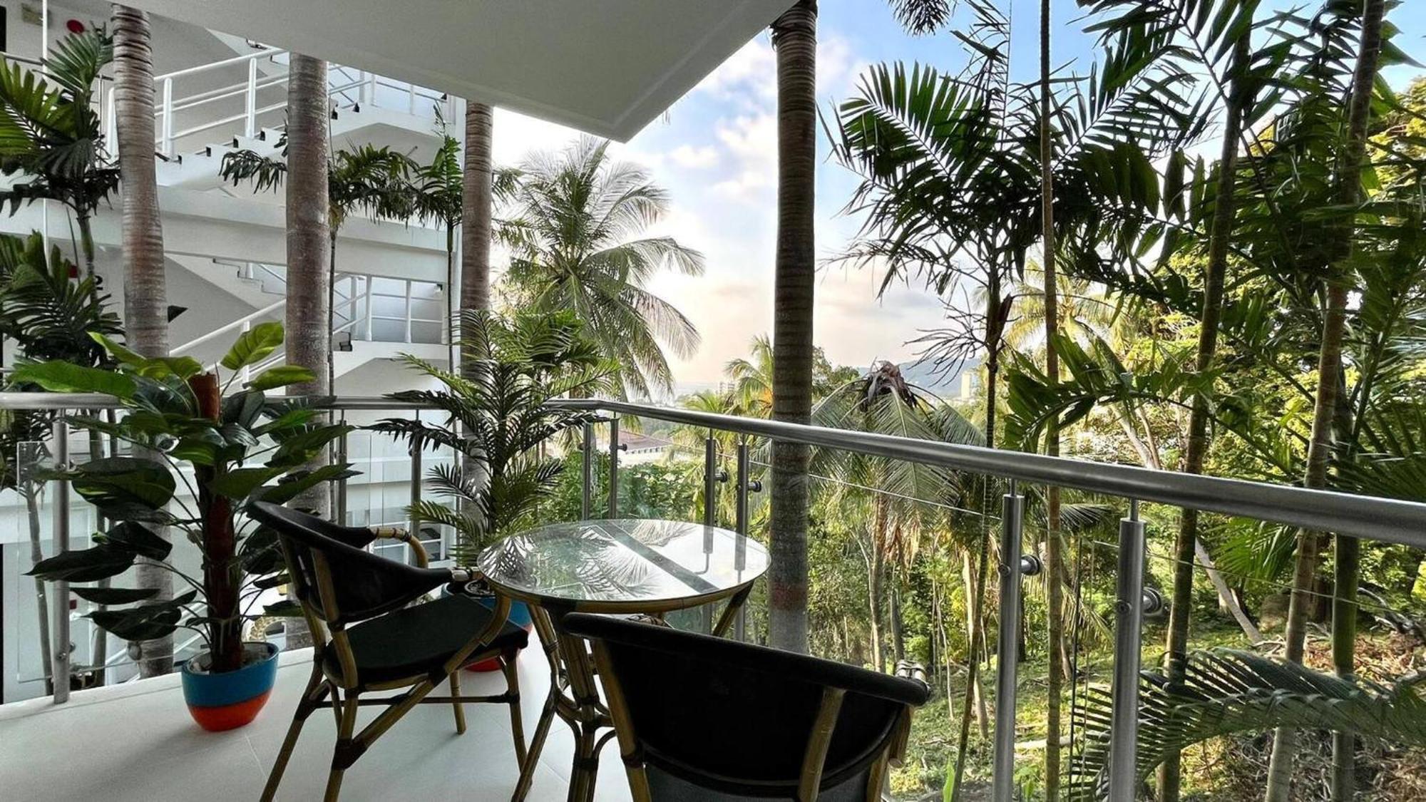 B6 - 1 Bedroom 1 Bathroom At Karon Phuket Ban Karon Esterno foto